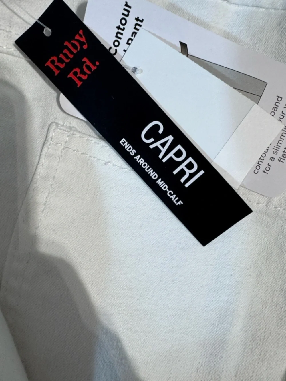 Plus Size 18 Ruby Rd. White Capri Jeans with Embroidered Eyelets Bottom Hem